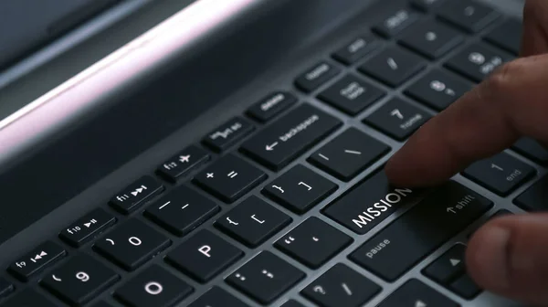 User Finger Press Laptop Keyboard Button Mission Word Concept Business — Fotografia de Stock