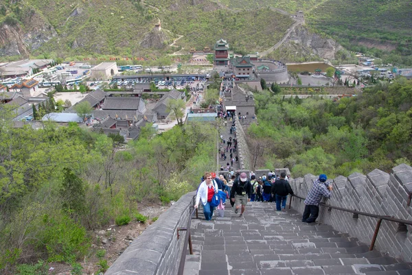 Badaling China Maio 2010 Turistas Inspecionando Grande Muralha China — Fotografia de Stock