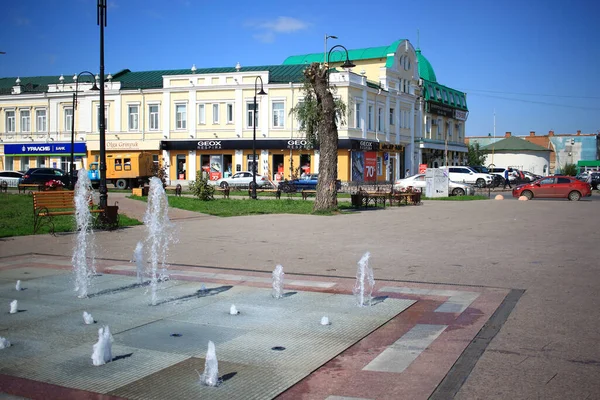 Omsk Russia Agosto 2021 Fontana Piazza Budarin Nella Città Omsk — Foto Stock