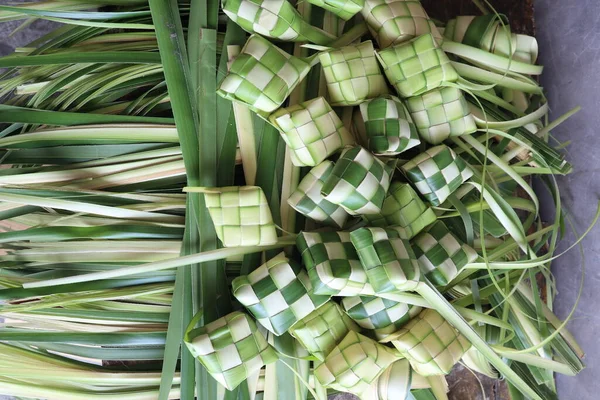 Ketupat Rice Dumplings Ketupat Natural Rice Sleeve Made Young Coconut — Fotografie, imagine de stoc