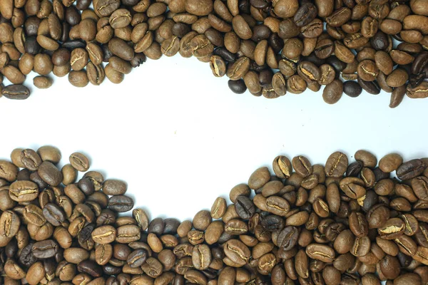 Кофейные Зерна Полосы Белом Фоне — стоковое фото