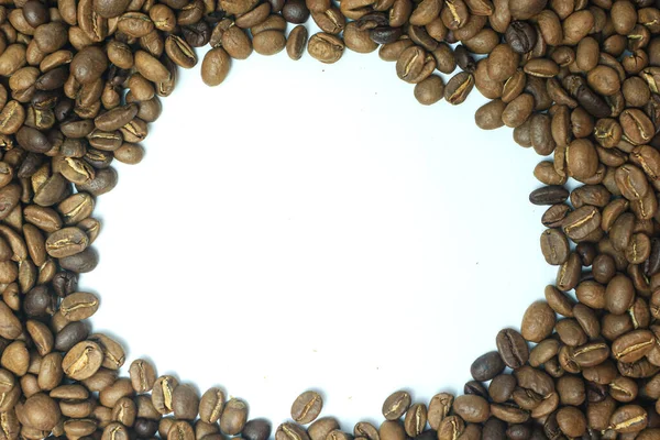 Πλαίσιο Του Φρυγμένους Κόκκους Καφέ Που Απομονώνονται Λευκό Μπορεί Χρησιμοποιήσει — Φωτογραφία Αρχείου