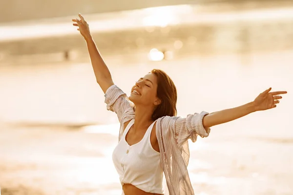 Happy Woman Feeling Free While Enjoying Summer Sunset Her Arms — Stock Fotó