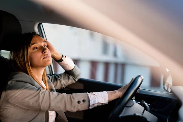 Young Businesswoman Feeling Bored While Driving Car Being Stuck Traffic — 图库照片