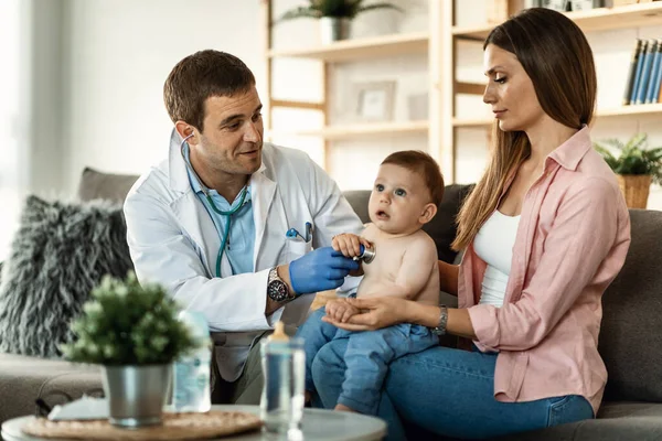 Baby Boy Having Medical Examination Male Pediatrician While Being His — Foto Stock