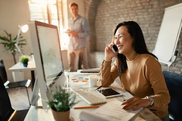 Happy Asian Businesswoman Working Computer Talking Phone Office — Stock Fotó