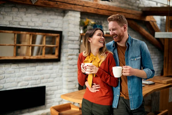Young Happy Couple Having Fun While Communicating Drinking Coffee Home — Photo