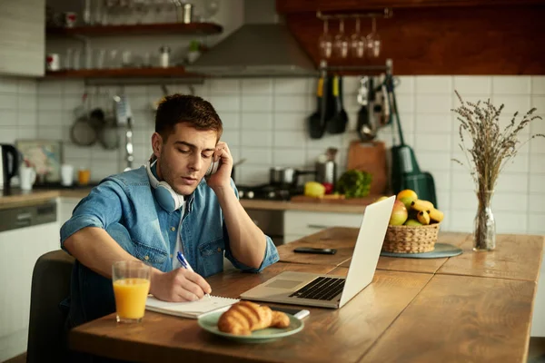 Male Student Writing Notes While Listening Education Course Laptop Learning — Photo