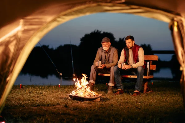 Mid Adult Man His Mature Father Relaxing Drinks Campfire While — ストック写真