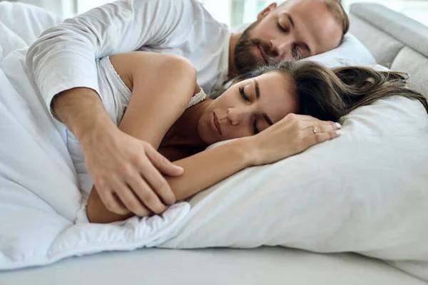 Young Couple Love Sleeping Together Bedroom — Foto Stock