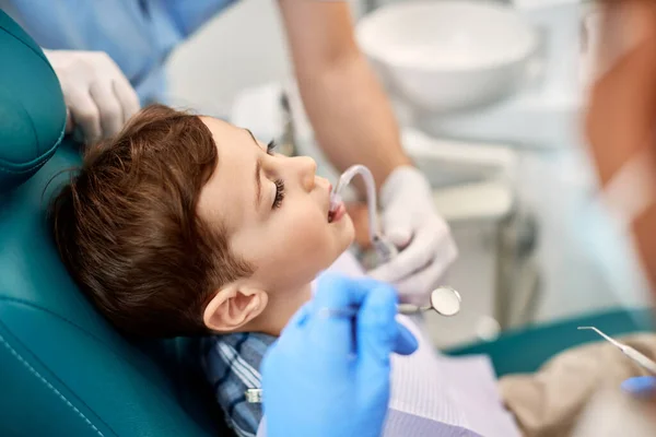 Small Kid Having Dental Examination Dentist Office — Stockfoto