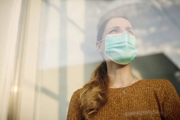 Low Angle View Woman Wearing Protective Face Mask Looking Window — Foto Stock