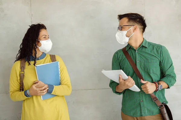Happy College Students Wearing Protective Face Masks While Standing Wall — Foto Stock