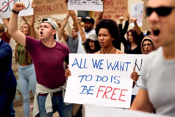 Displeased Multi Ethnic Crowd People Protesting Human Rights City Streets — 스톡 사진