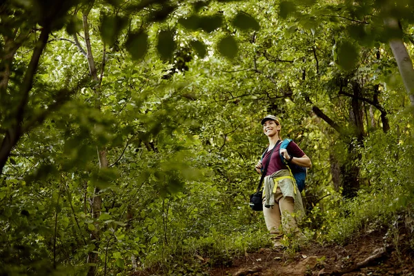 View Happy Hiker Backpack Greenery Woods — стоковое фото