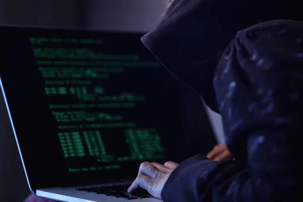 Unrecognizable Computer Hacker Programming Software While Stealing Data Computer — Stock Fotó