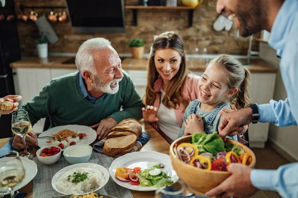 Happy Extended Family Having Fun While Talking Lunch Dining Room — Foto Stock