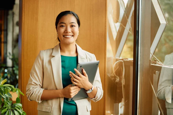 Young Asian Businesswoman Holding Laptop While Standing Hallway Office Building — Photo