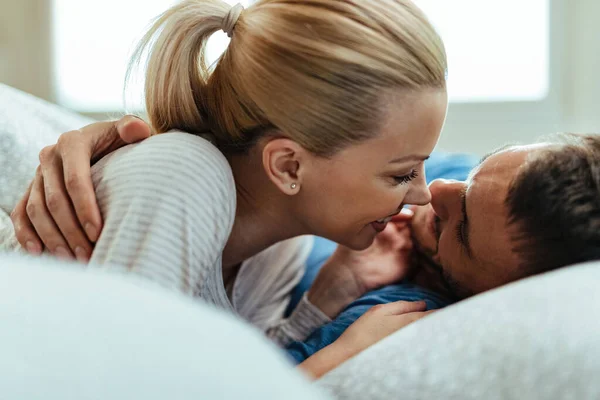 Young Loving Couple Enjoying Close Each Other Bedroom Morning — Foto Stock