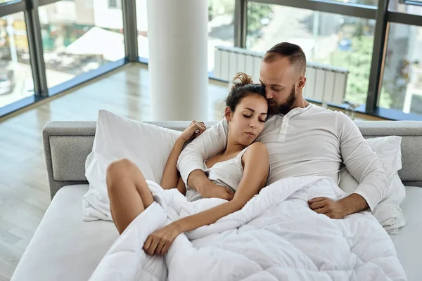 High Angle View Loving Couple Embracing While Relaxing Bedroom — Foto Stock