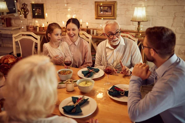 Happy Multi Generation Family Celebrating Thanksgiving Talking Dining Table — Stock Photo, Image