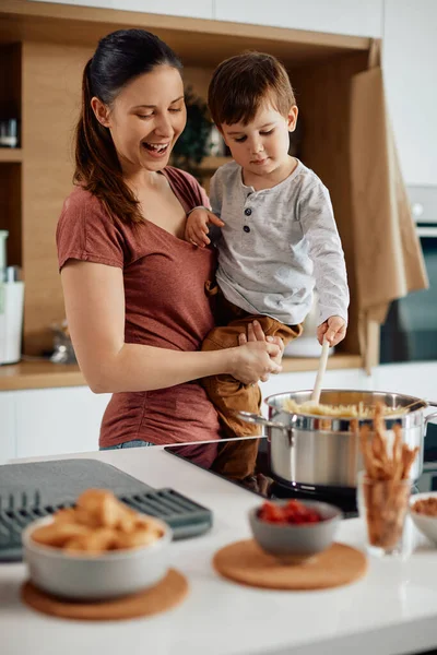 Young Happy Mother Her Son Cooking Lunch Together Home — Stock Fotó