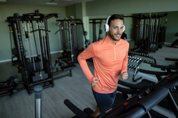 Young Happy Sportsman Exercising Gym Running Treadmill — ストック写真