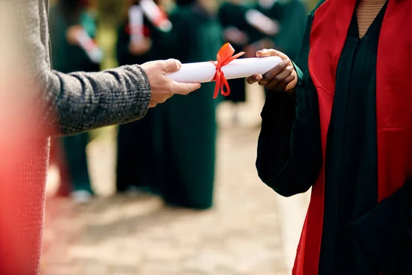 Close Professor Giving Graduation Certificate Female Student Ceremony — Foto Stock