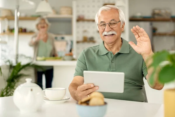 Happy Senior Man Waving While Having Video Chat Digital Tablet — Photo