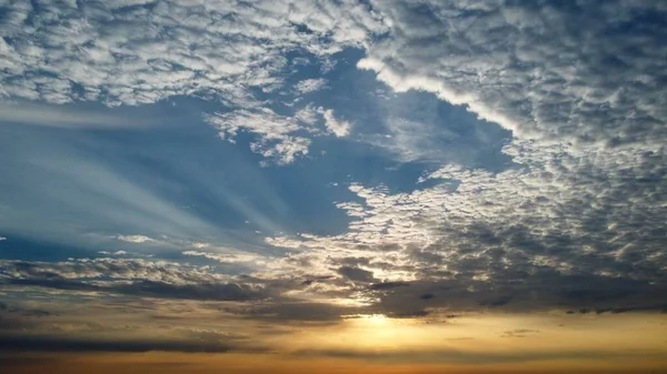 Lucht Met Kleurrijke Wolken Drone High Angle Footage Stad Van — Stockfoto