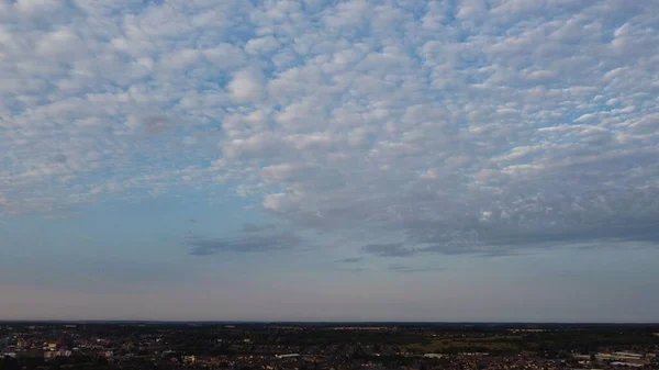 Beautiful Sky Colourful Clouds Drone High Angle Footage City England — Stockfoto