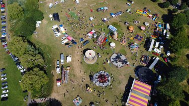 Londra Luton City 'nin yüksek açılı insansız hava aracı görüntüsü.