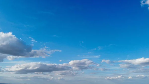 Céu Bonito Com Nuvens Coloridas Drone High Angle Filmagem Sobre — Fotografia de Stock
