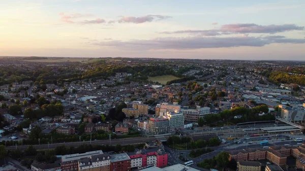 Splendida Vista Aerea Luton City England Tramonto Nuvole Colorate Riprese — Foto Stock