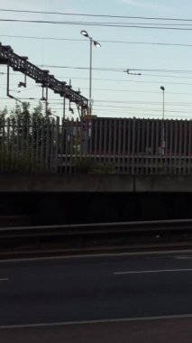 Hava görüntüleri yüksek açılı Drone 'un şehir manzarası ve İngiltere' nin manzarası Büyük Britanya İHA 'sının görüntüleri