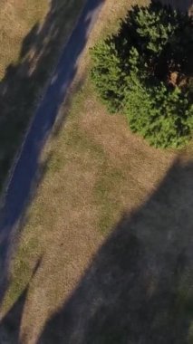 Hava görüntüleri yüksek açılı Drone 'un şehir manzarası ve İngiltere' nin manzarası Büyük Britanya İHA 'sının görüntüleri