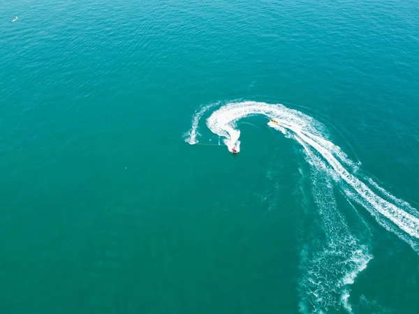 High Angle Beelden Luchtfoto Uitzicht Oceaan Met Hoge Snelheid Boten — Stockfoto