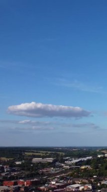 Hava görüntüleri yüksek açılı Drone 'un şehir manzarası ve İngiltere' nin manzarası Büyük Britanya İHA 'sının görüntüleri