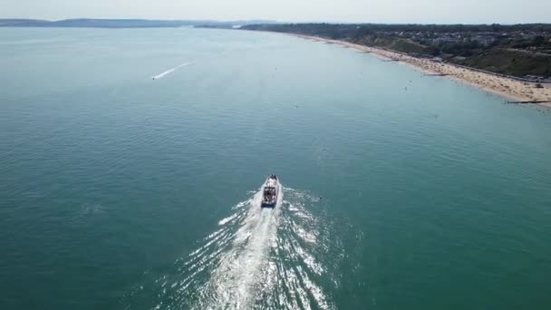 Aerial View Fast Racing Sports Boats Ocean High Angle Footage — Vídeo de stock