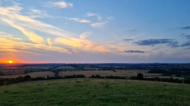 İngiltere 'de muhteşem ve güzel Günbatımı Sahnesi