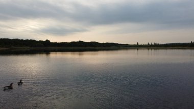 Güzel Gündoğumu ve Renkli Bulutlar, Hava Görüntüsü ve İHA 'nın İngiltere' de çektiği yüksek açı görüntüsü