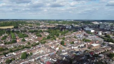 Asya Pakistanlı ve Kaşmir Halk Topluluğunun yerleşim bölgesi üzerinde Luton kasabası İngiltere 'nin Havadan Yüksek Açılı Manzarası.