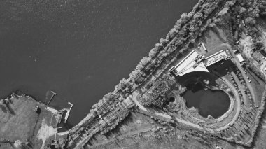 İngiltere Büyük Britanya 'nın Büyük Şehir Manzarası Klasik Siyah ve Beyaz Yüksek Açılı Havadan Görünümü