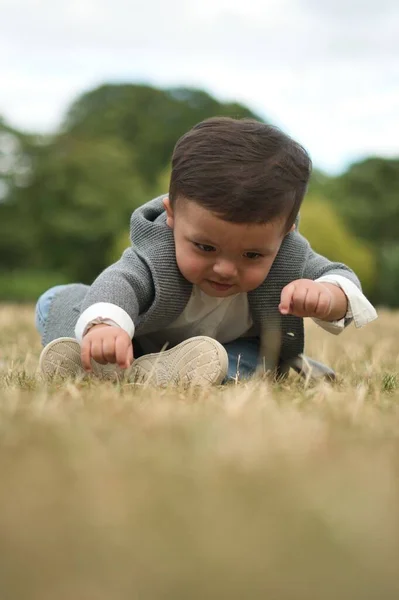 Months Old Cute Baby Enjoying Posing Camera Park Luton England — стоковое фото