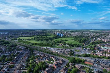Beautiful Sunset time over British Luton Town of England, drone's High Angle footage of Leagrave Railway Station Area.