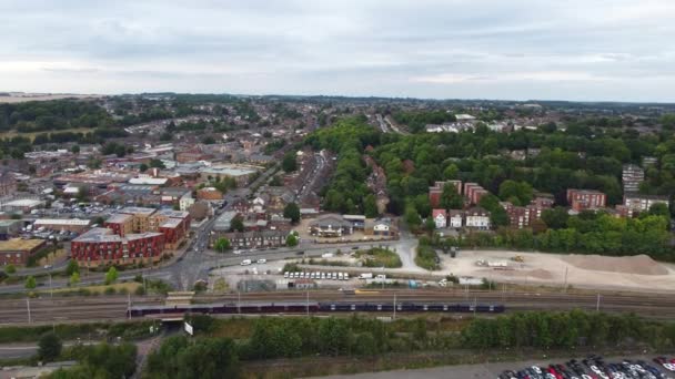 Aerial Footage High Angle Train Tracks Central Luton Railway Station — Stockvideo
