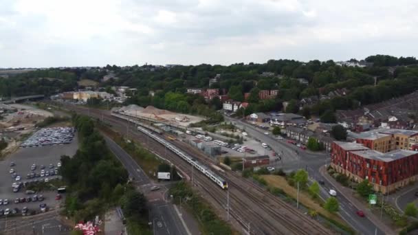 Luchtfoto Hoge Hoek Uitzicht Trein Sporen Centraal Luton Railway Station — Stockvideo