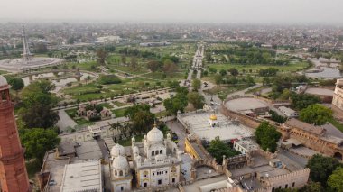 The Royal Mosque at Lahore Pakistan,  The Badshahi Mosque. The Royal Mosque is a Mughal-era congregational mosque in Lahore, capital of the Pakistani province of Punjab, Pakistan. 