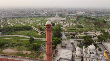 The Royal Mosque at Lahore Pakistan,  The Badshahi Mosque. The Royal Mosque is a Mughal-era congregational mosque in Lahore, capital of the Pakistani province of Punjab, Pakistan. 