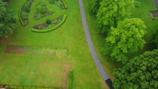 Aerial High Angle Footage Local Public Park Cloudy Day Wardown — Stockvideo